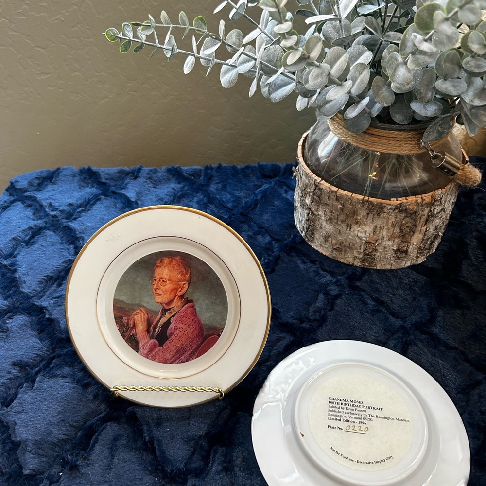 Grandma Moses 100 th Birthday Collectors PlateSet Of 2